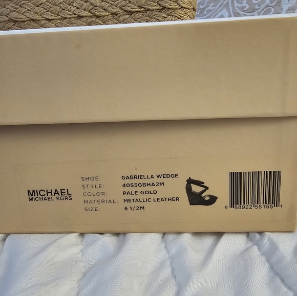 Michael Kors Gabriella Wedge - Picture 13 of 13